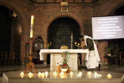 124 jeunes confirmés à la cathédrale Saint-Louis 
