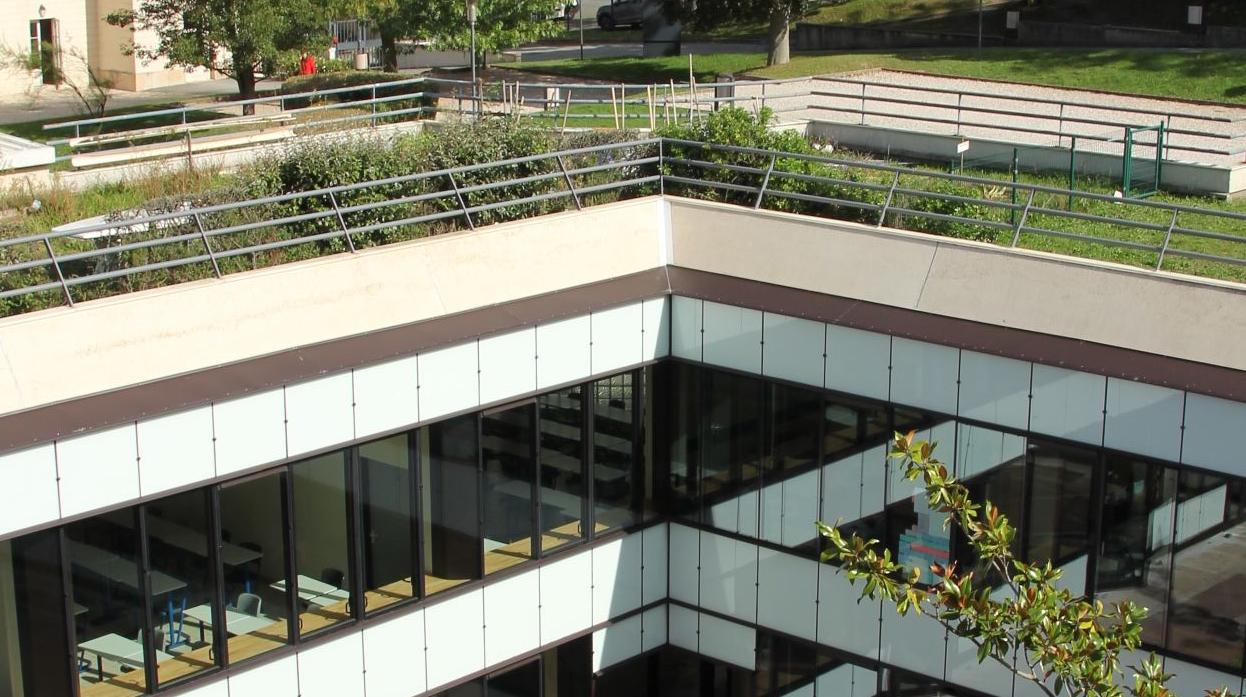 NOUVEAU PATIO