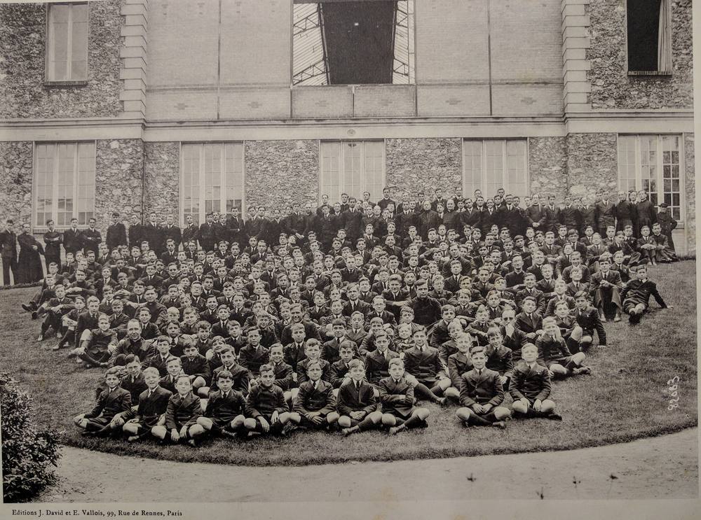 [Photo] Elèves et professeurs Petit Séminaire